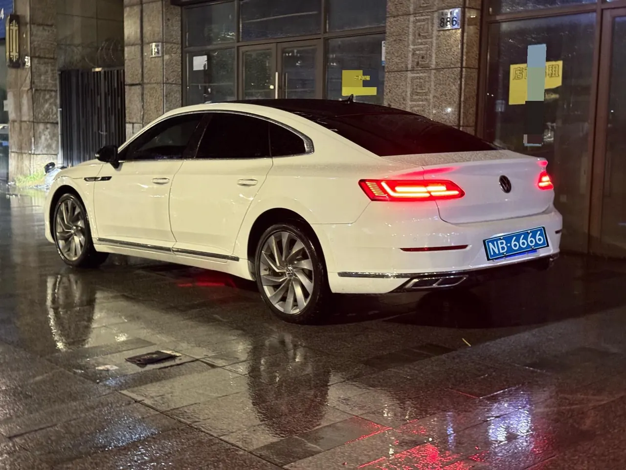 Volkswagen 2021 CC 2.0TSI 380TSI eye-catching automatic gear 3
