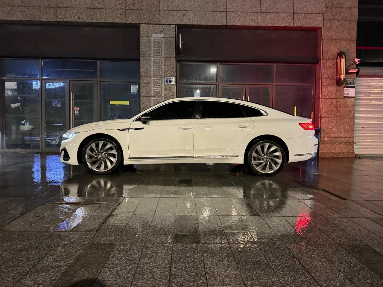 Volkswagen 2021 CC 2.0TSI 380TSI eye-catching automatic gear 5