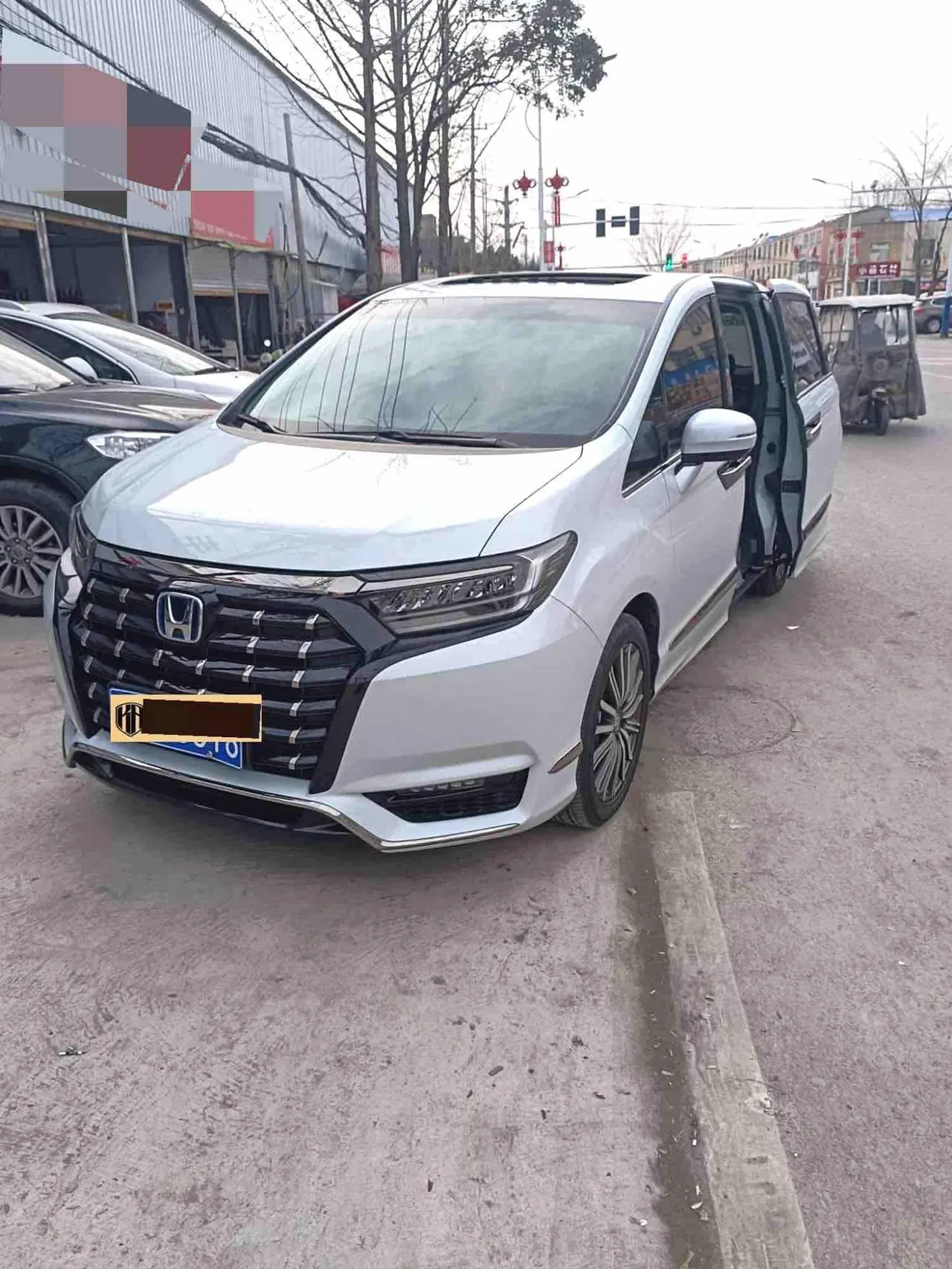 Honda 2024 Alishen e:HEV 2.0 Stepless Classic Automatic Gear 2