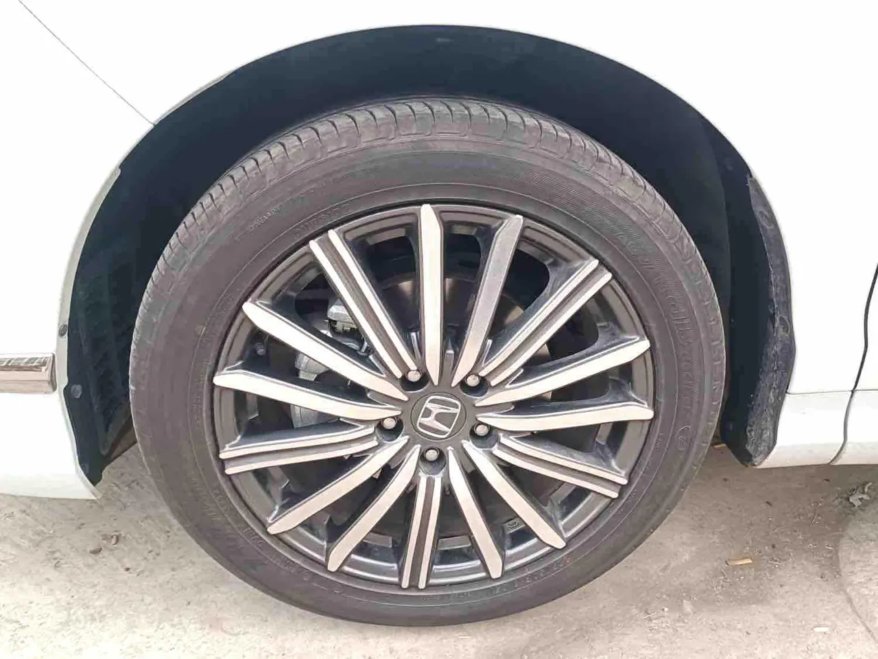 Honda 2024 Alishen e:HEV 2.0 Stepless Classic Automatic Gear 8