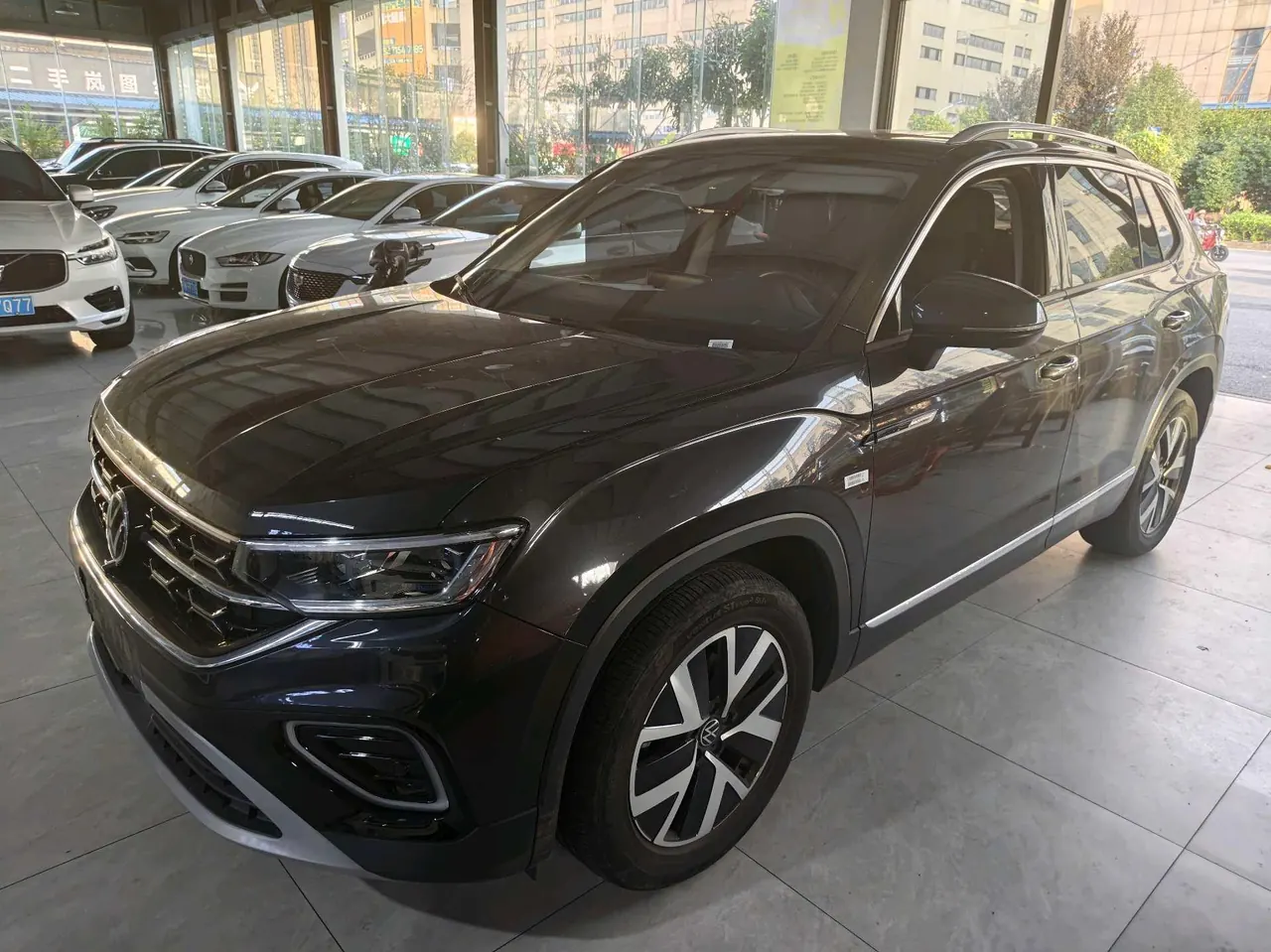 Volkswagen 2024 Tanyue 1.5TSI 300TSI Two-Drive Luxury Plus Advanced Edition Automatic Gear - View 1