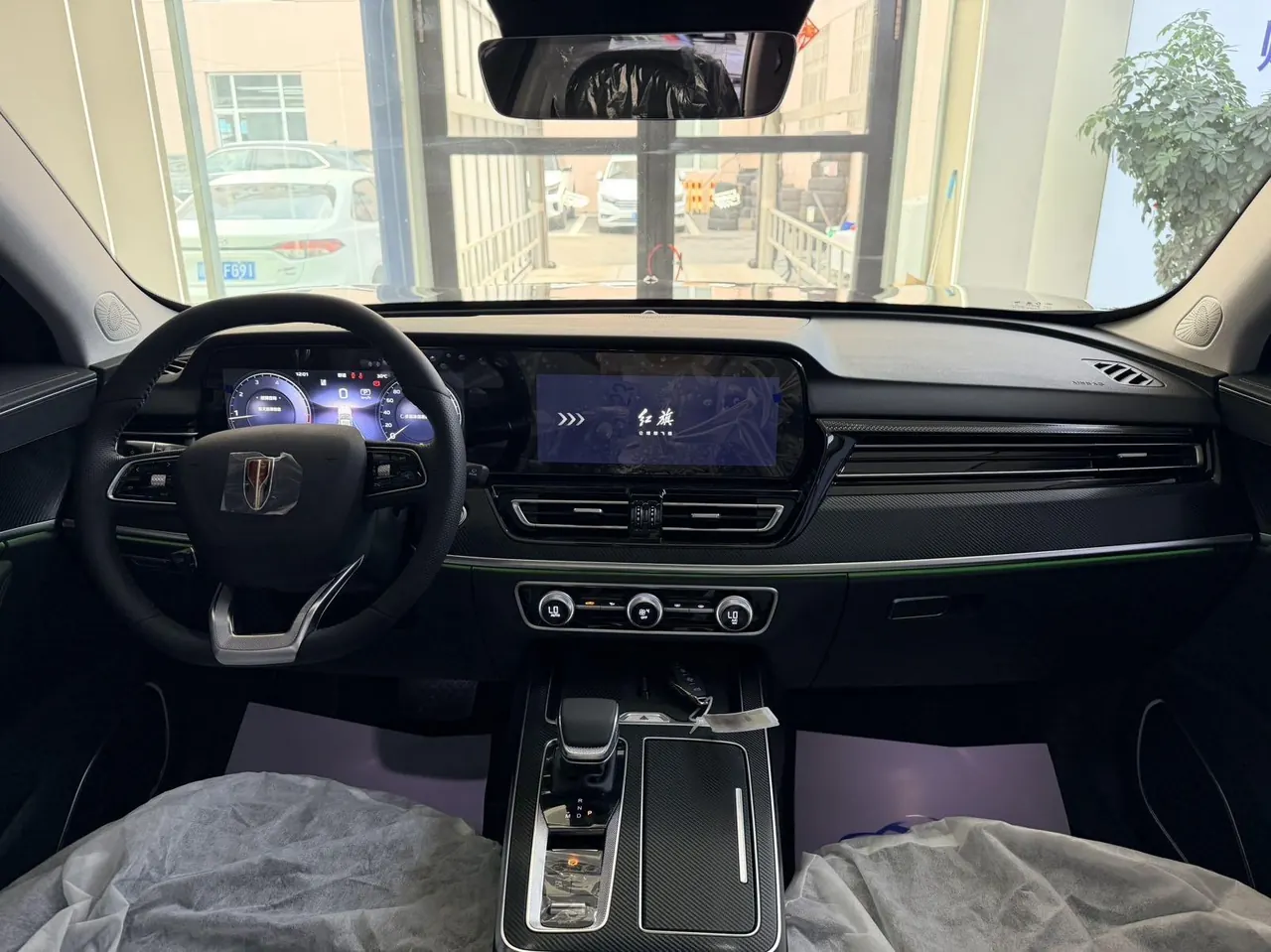 HongQi 2025 HS5 2.0T Two-Drive Xuan Ying Edition Automatic Gear 4