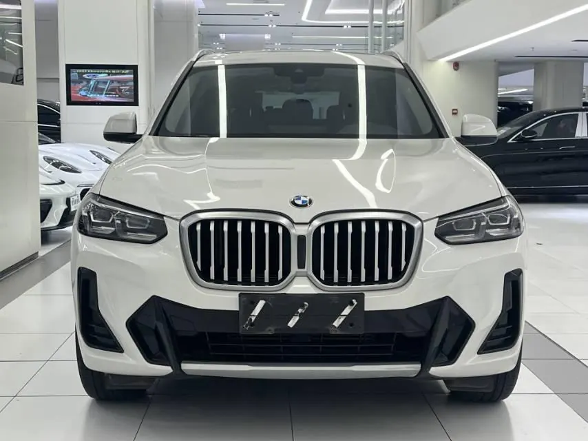 BMW 2022 X3 xDrive25i 2.0T M sports suit (changed) automatic gear 2