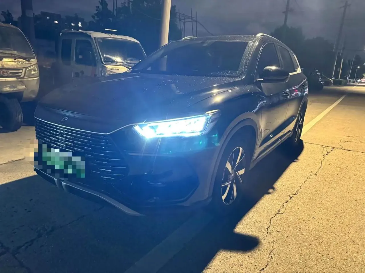 打开图片灯箱:BYD Song Pro New Energy 2023 Song Pro DM-i 1.5 Stepless Champion Edition Pilot 71KM Automatic Gear