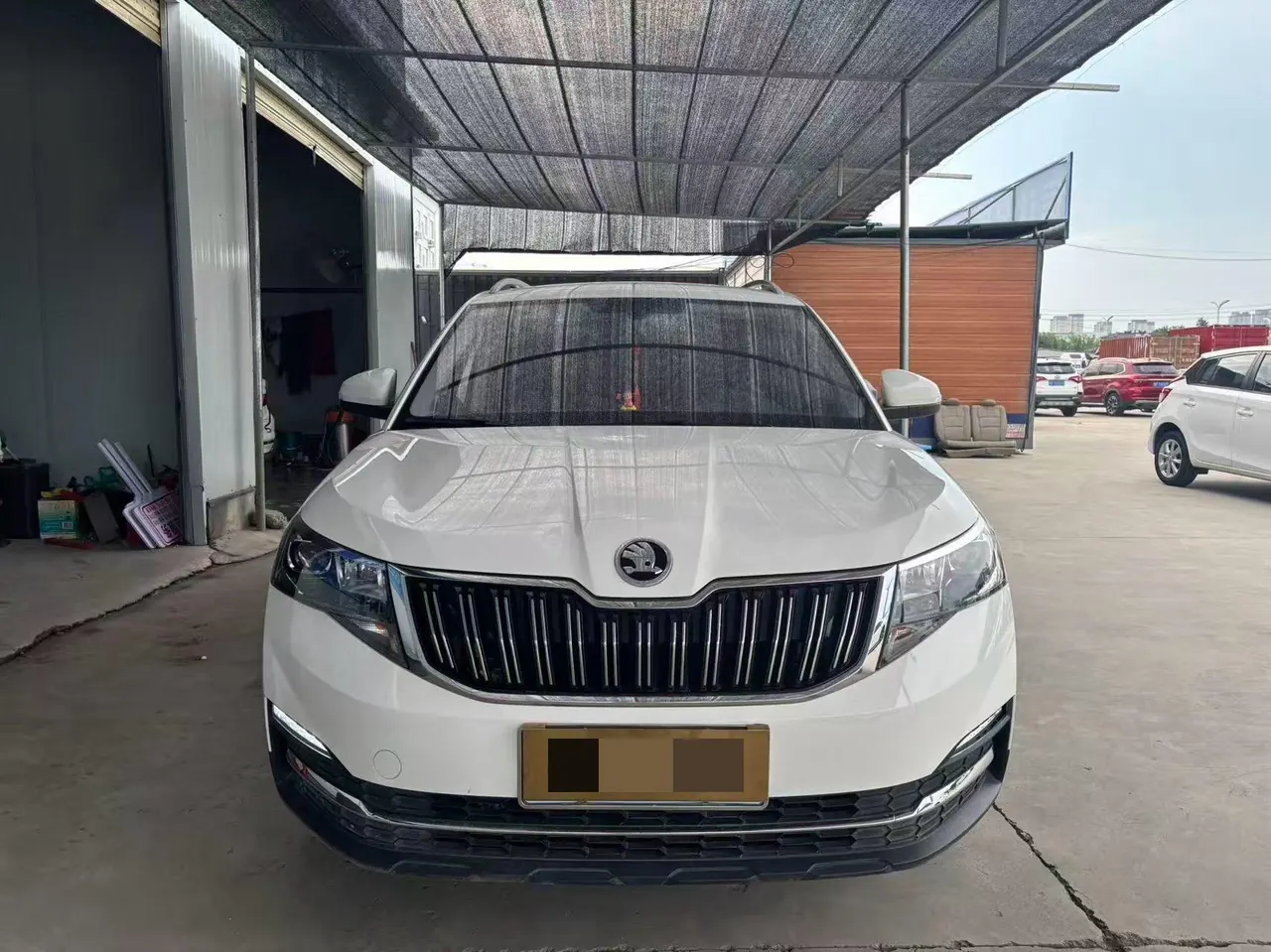 Skoda 2022 Komick 1.5 Comfortable Edition Automatic Gear 2