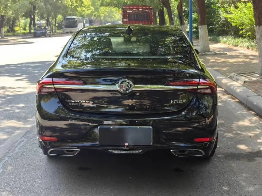 Buick 2022 LaCrosse 2.0T 652T Luxury Automatic 8