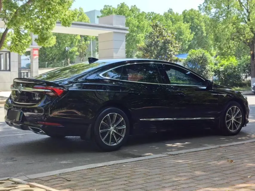 Buick 2022 LaCrosse 2.0T 652T Luxury Automatic 9