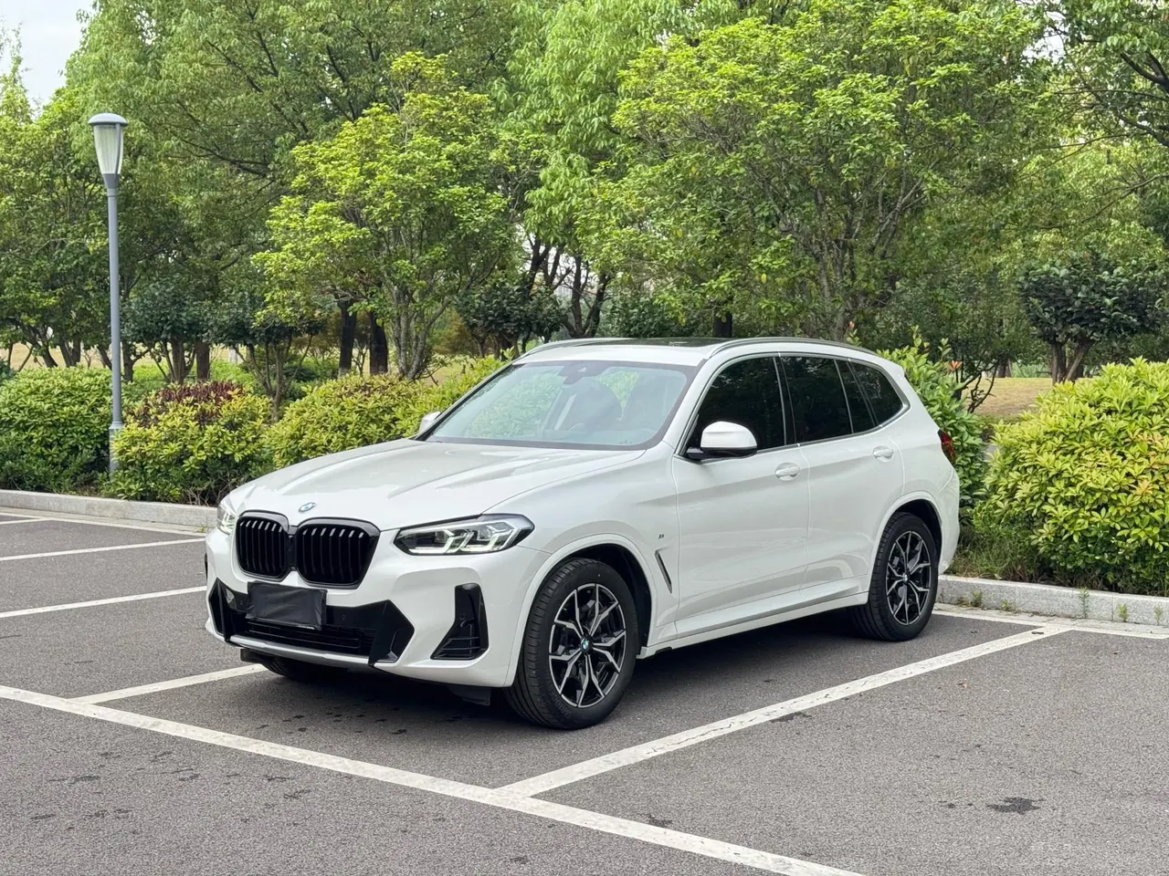 BMW 2023 X3 xDrive25i 2.0T M sports suit automatic gear - View 1