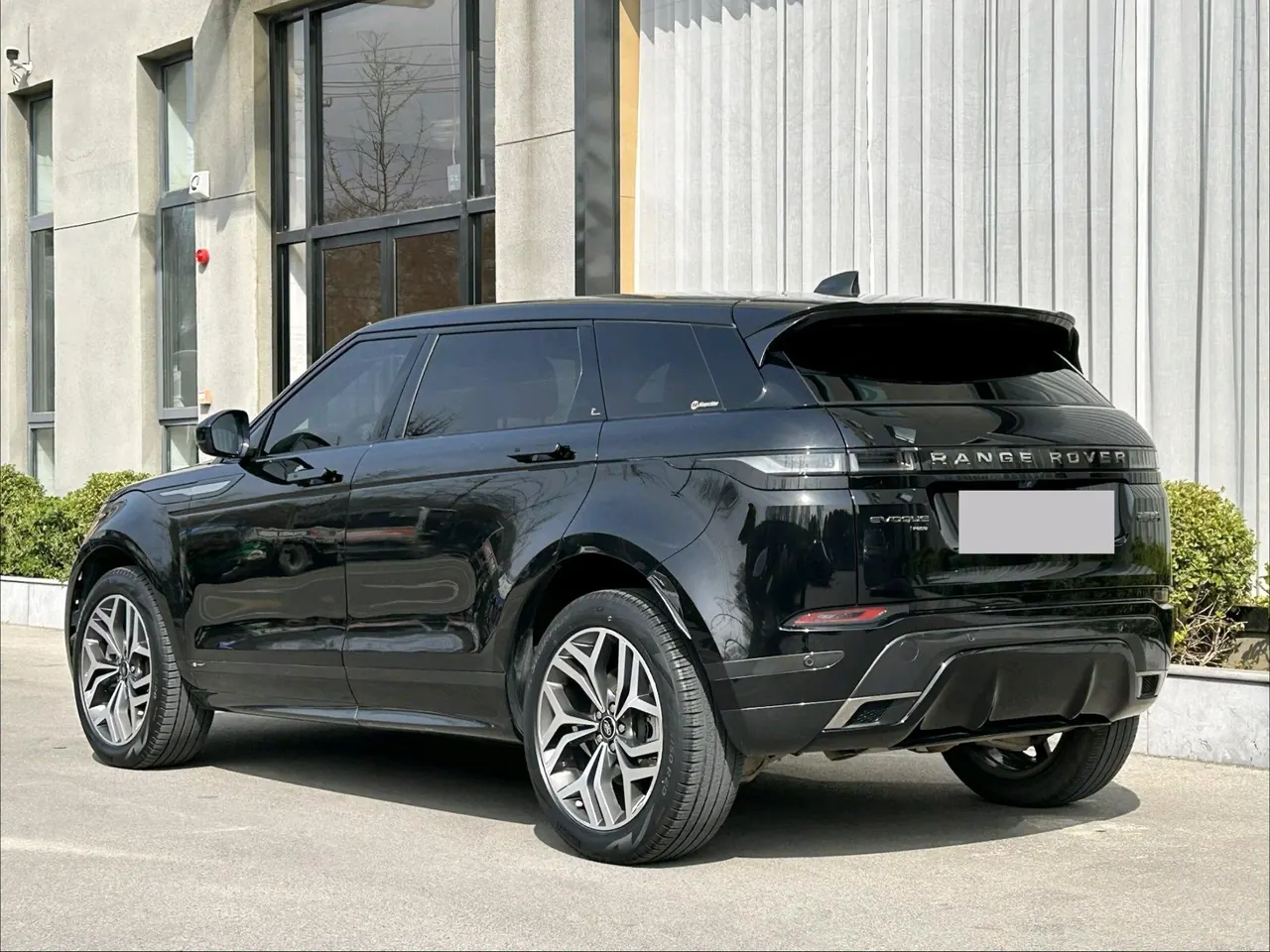 Land Rover 2021 Range Rover Aurora L 48V 2.0T 249PS R-Dynamic S Performance Edition Automatic Gear 2