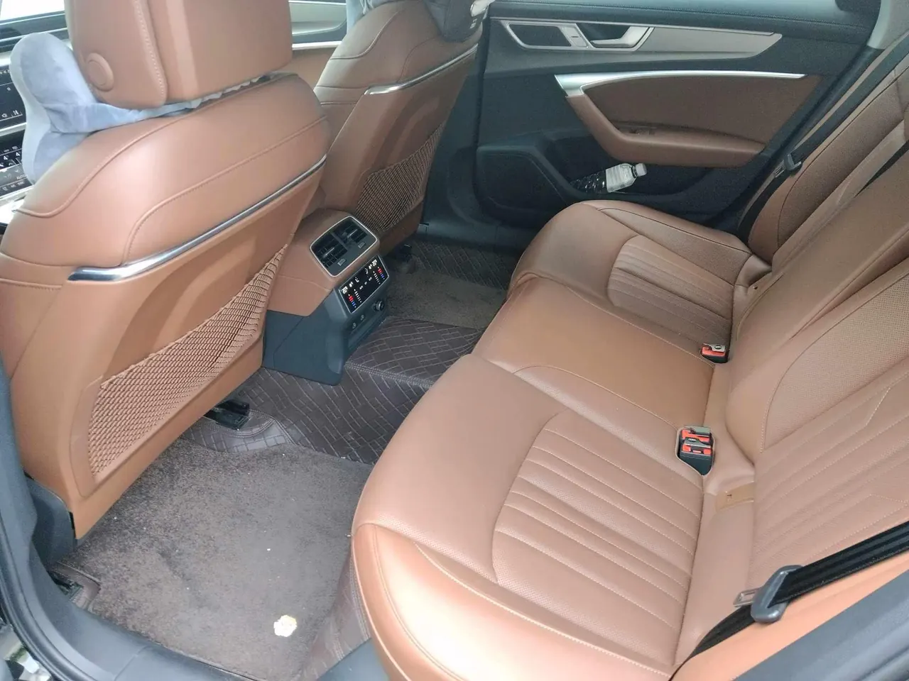 Audi 2025 A6L 2.0TFSI 45TFSI Selected Dynamic Ventilation Comfortable Bag Automatic Gear 3