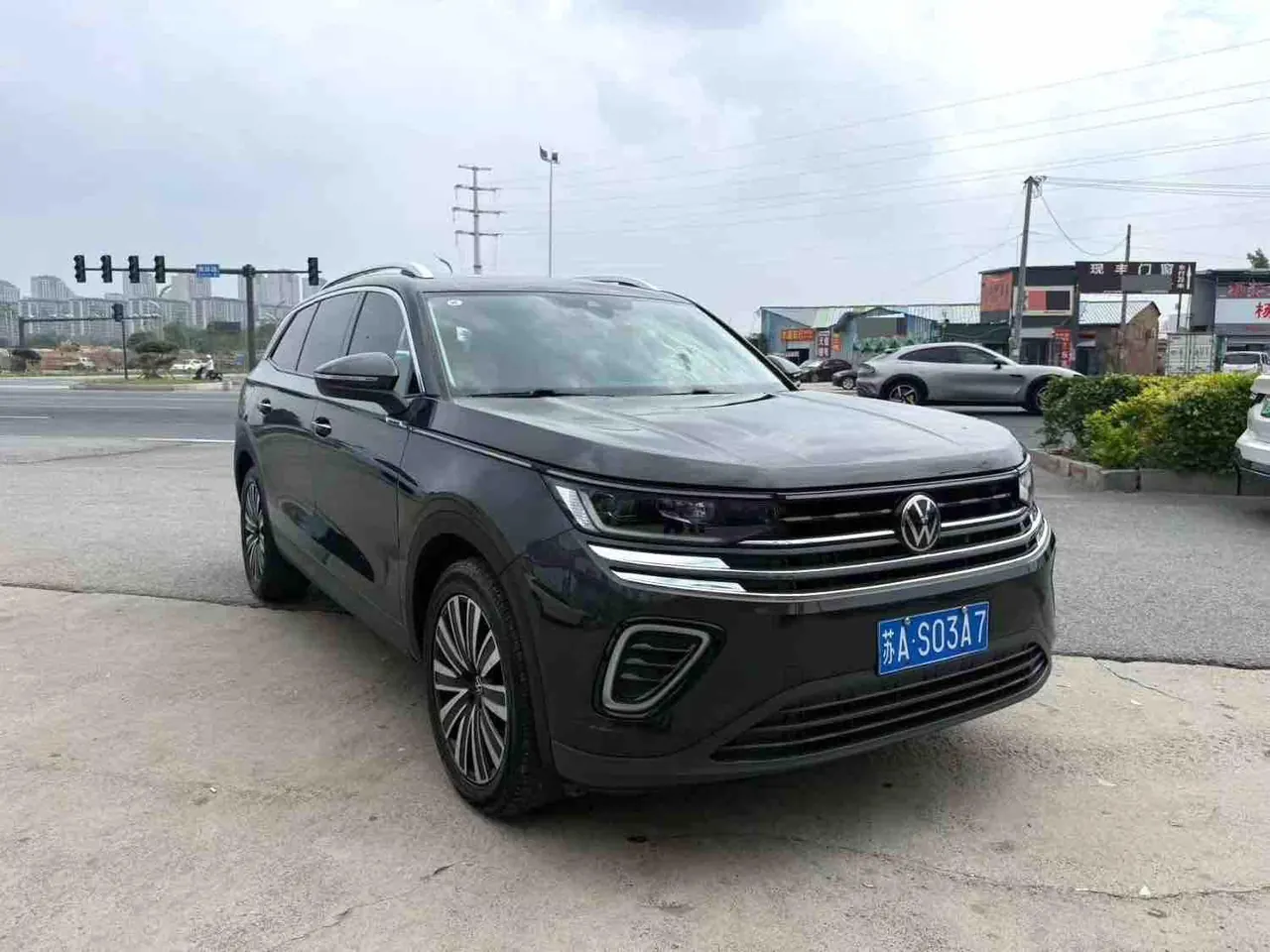 Volkswagen 2023 model tour 2.0TSI 330TSI luxury tour escape version automatic gear 2