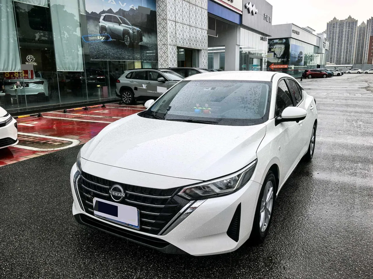 Открыть галерею: Nissan 2025 Sylphy 1.6 Stepless True Edition Automatic Gear