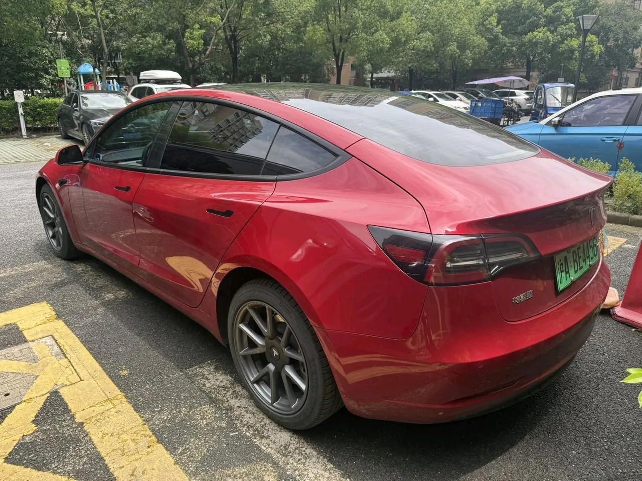 Tesla 2023 Model 3 Rejuvenation Edition Rear Wheel Drive Automatic Transmission 3