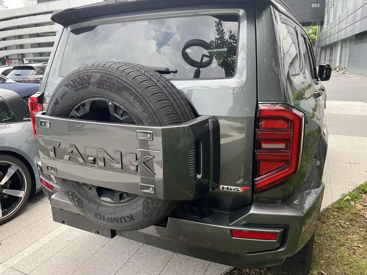Tank 2024 Tank 400 Hi4-T 2.0T off-road version automatic gear 2