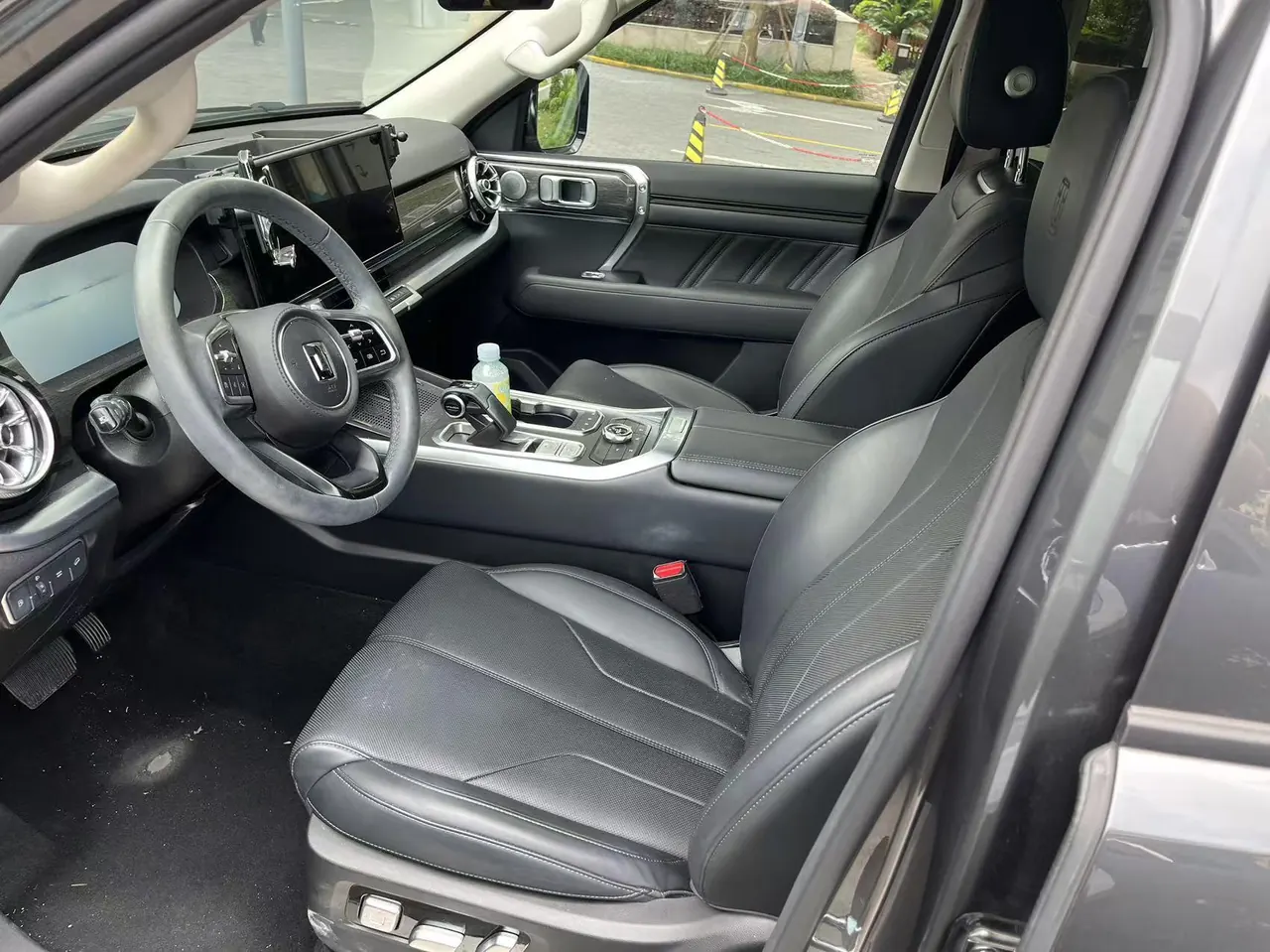 Tank 2024 Tank 400 Hi4-T 2.0T off-road version automatic gear 3