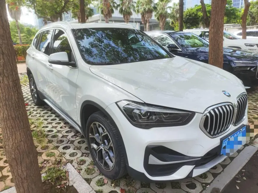 BMW 2022 X1 sDrive20Li 1.5T fashion automatic gear 5