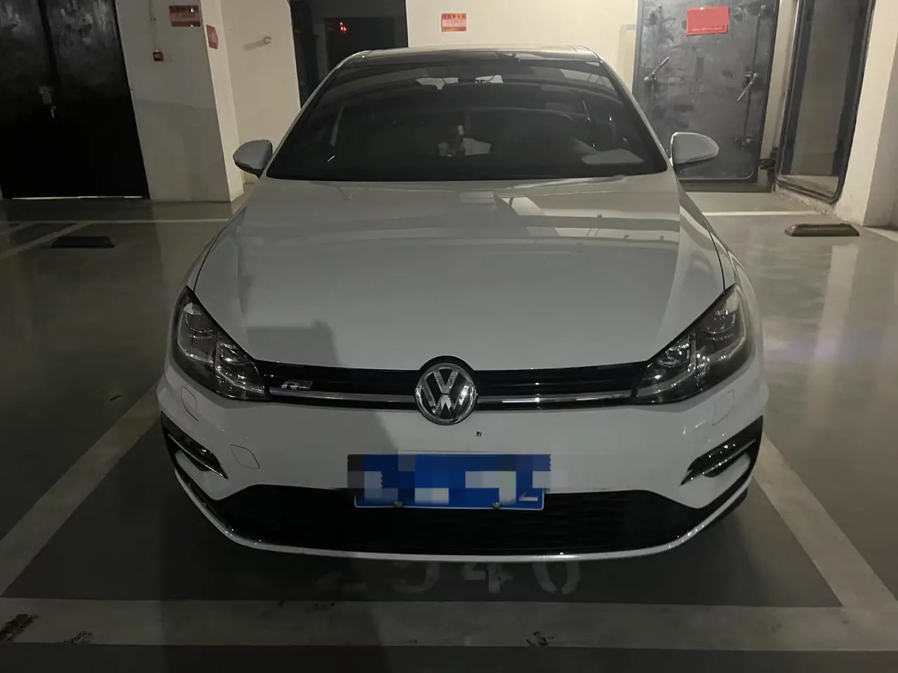 Volkswagen 2020 Golf 7 R-Line 1.4TSI 280TSI Automatic 2