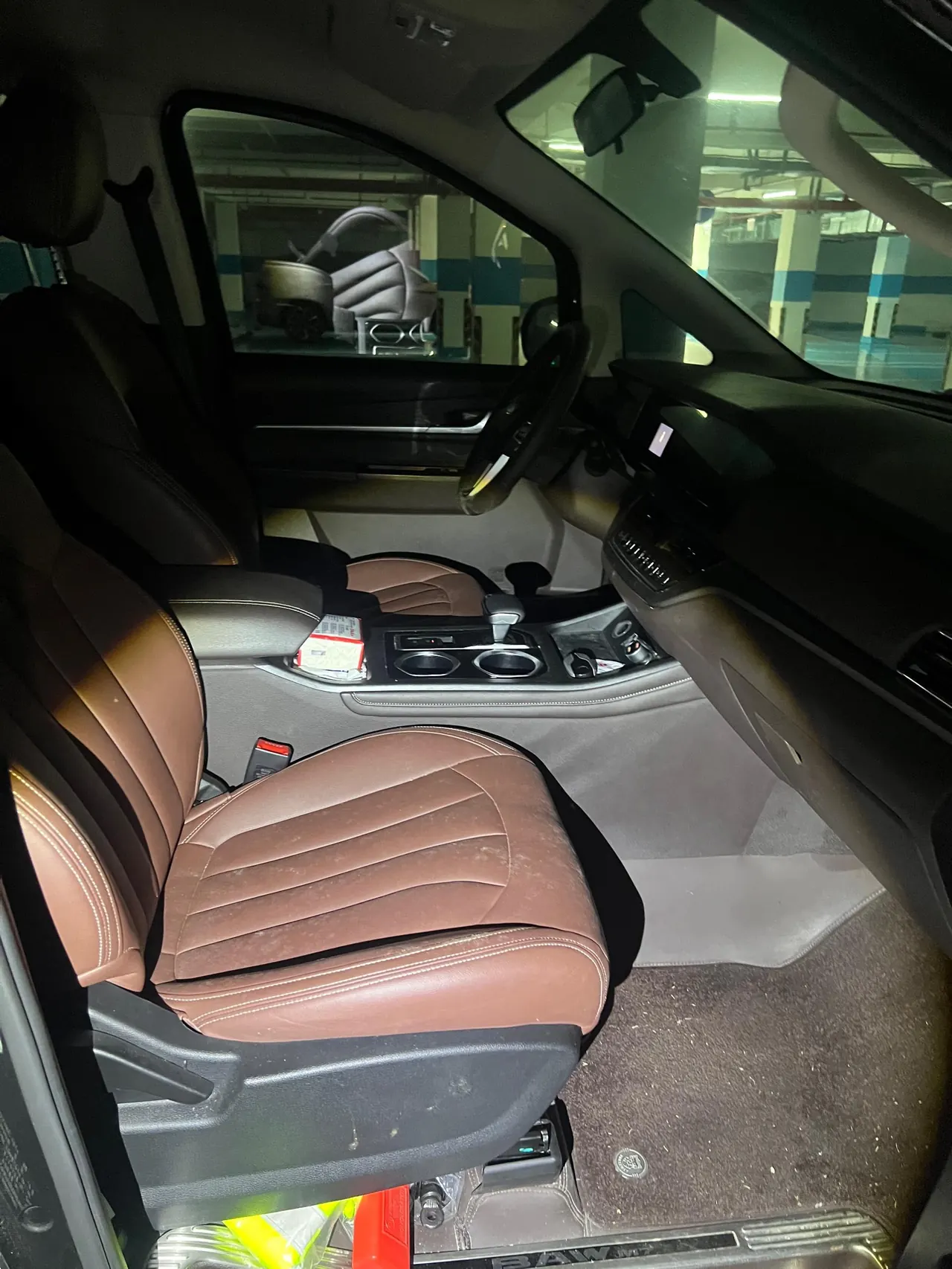 BAIC 2023 Ace M7 2.0 Long Axis Commercial 7-seat Automatic Transmission 9