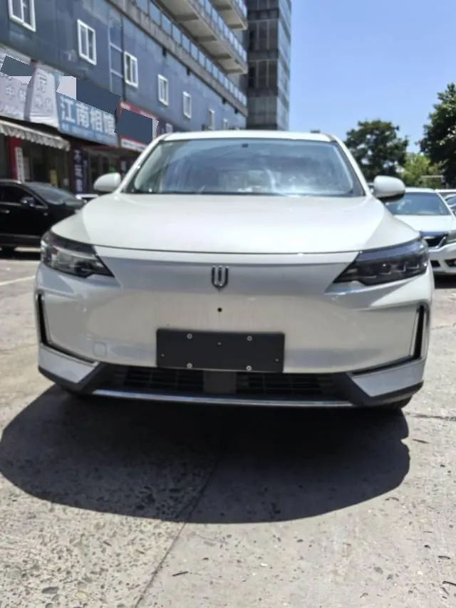 Skyworth 2023 EV6 Super Charge Edition Automatic Gear 6