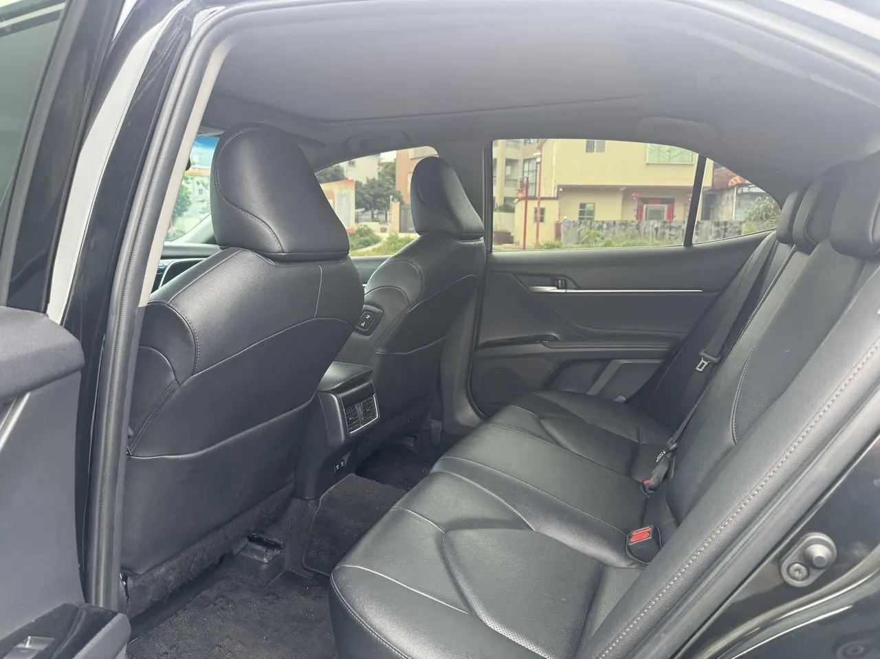 Toyota 2021 Camry 2.5G Deluxe Edition Automatic Gear 7