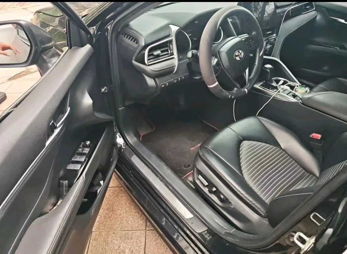 Toyota 2022 Camry 2.0S Stepless Knight Edition Automatic Gear 6