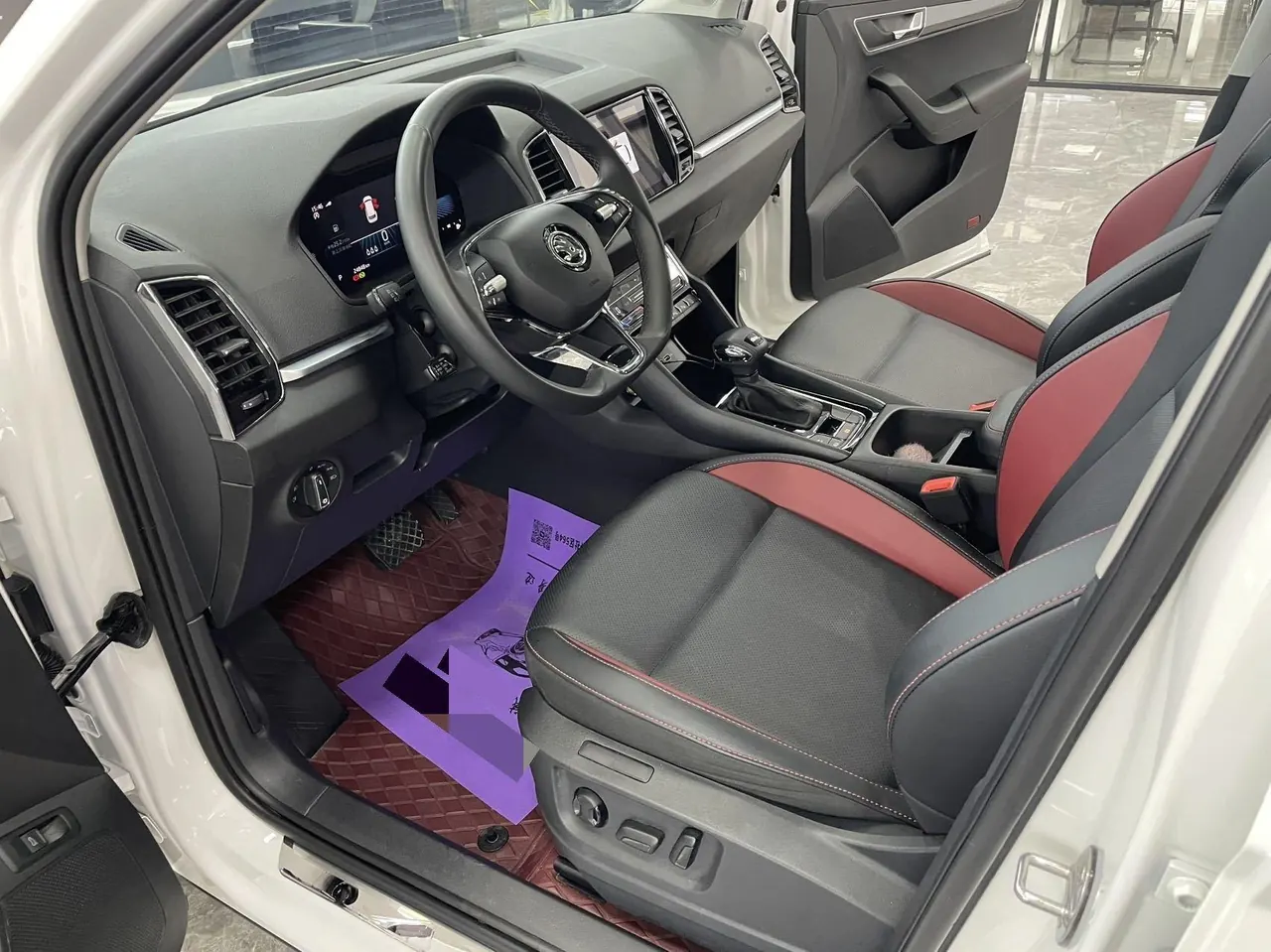 Skoda 2022 Keluoke 1.4TSI TSI280 Premium Edition Automatic Gear 4