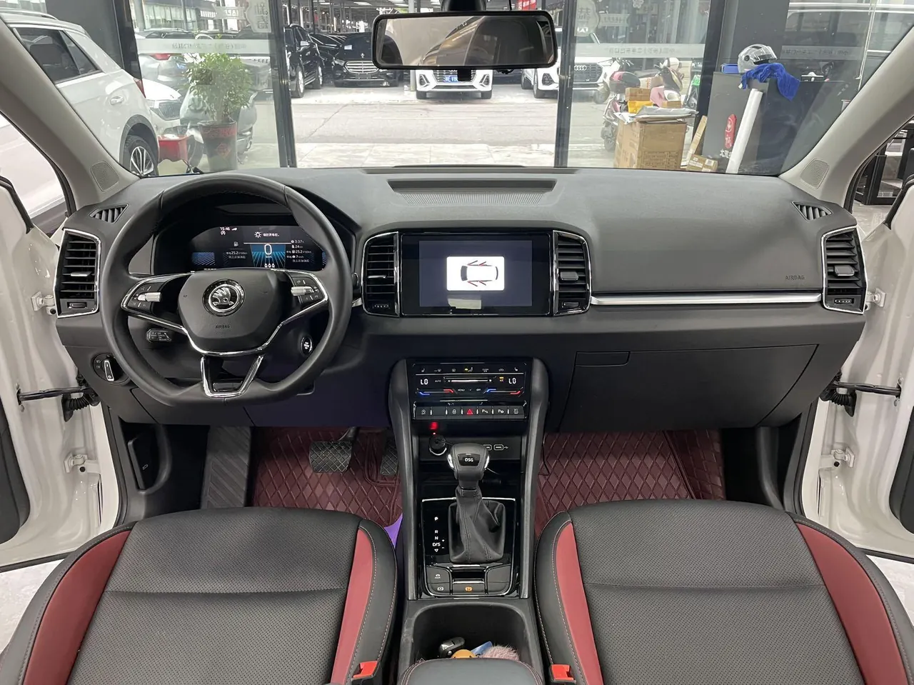Skoda 2022 Keluoke 1.4TSI TSI280 Premium Edition Automatic Gear 6