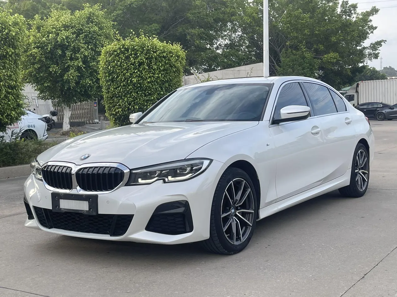 BMW 3 Series 2021 320Li 2.0T M Sports Suit (Modified) Automatic Gear - View 1