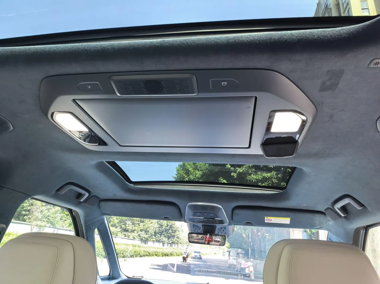 Zeekr 2024 Zeekr 009 six-seat executive version four-wheel drive 108kWh automatic gear 7