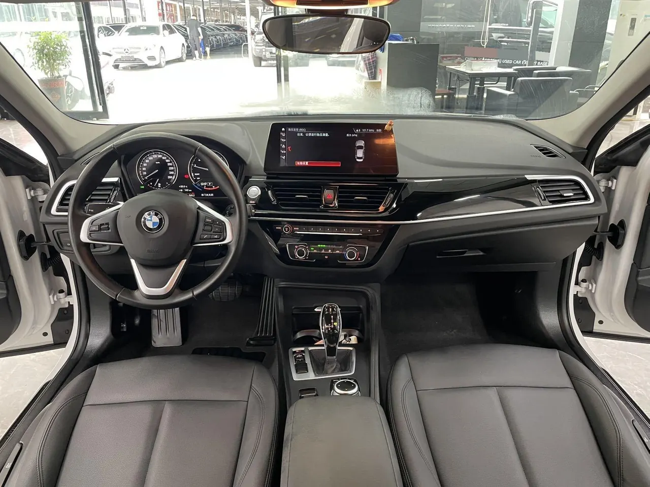 BMW 1 Series 2023 120i 1.5T M Sports Edition Automatic Gear 6