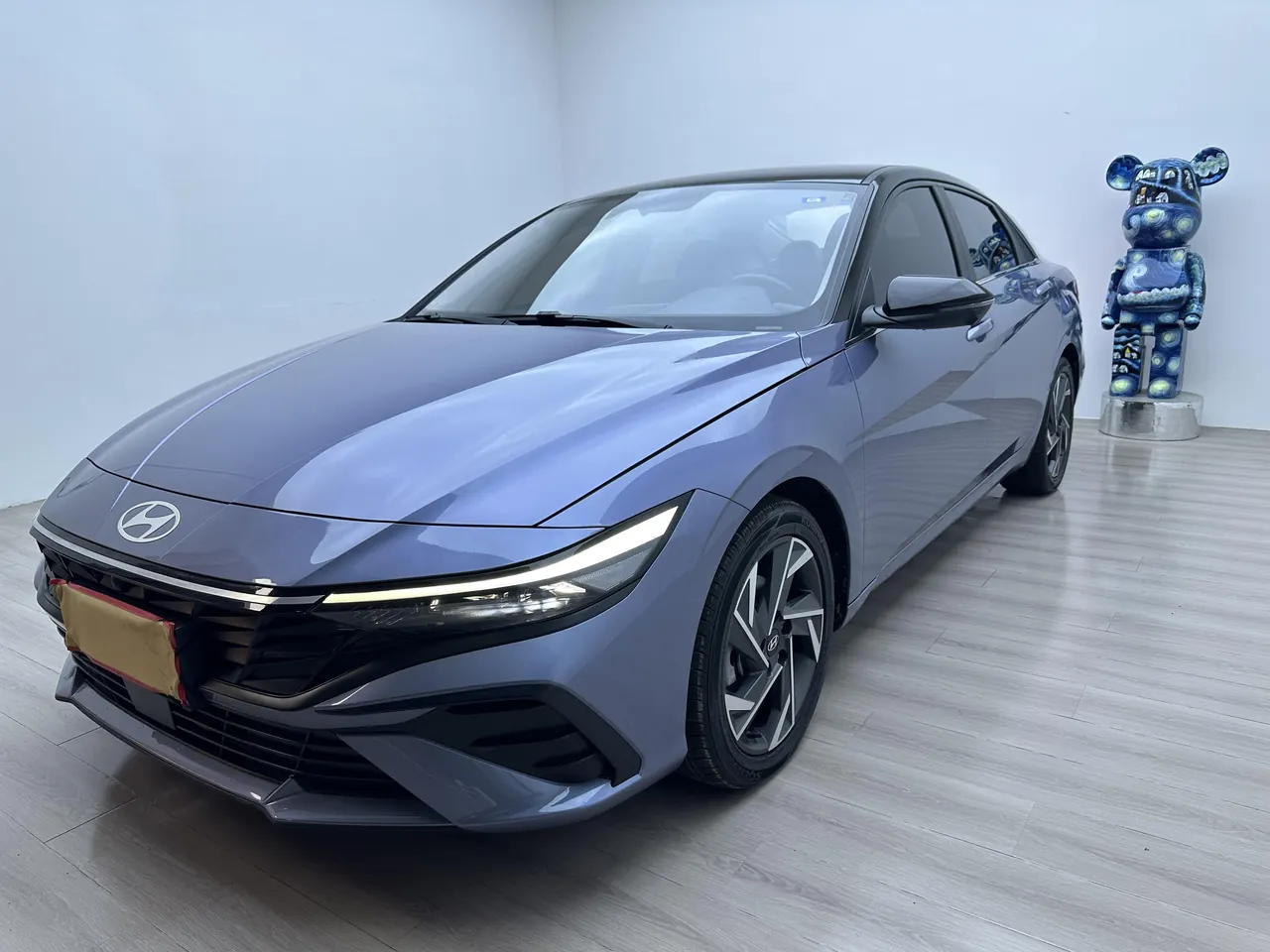 Hyundai 2023 Elantra -3-compartment 1.5 stepless TOP flagship automatic gear - View 1