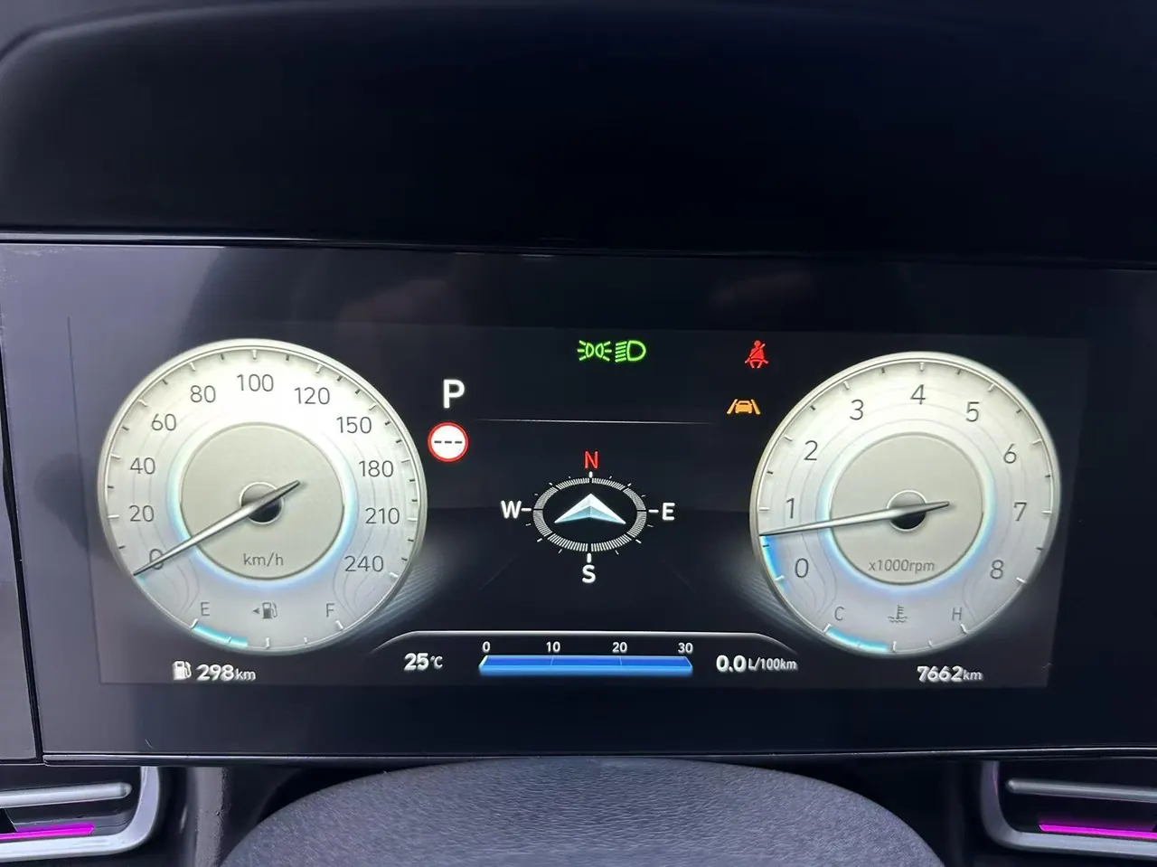 Hyundai 2023 Elantra -3-compartment 1.5 stepless TOP flagship automatic gear 19