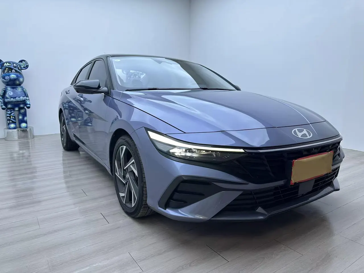 Hyundai 2023 Elantra -3-compartment 1.5 stepless TOP flagship automatic gear 3