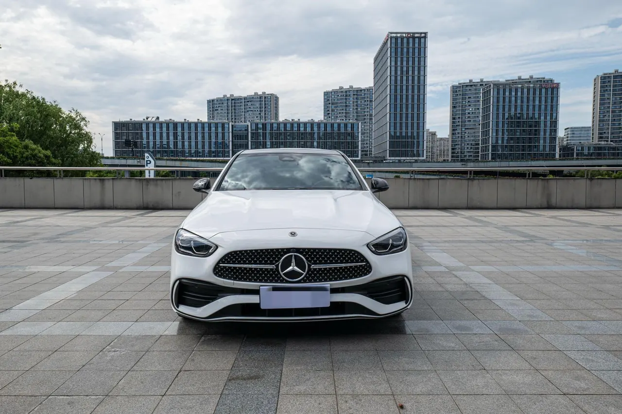 Mercedes Benz Class C 2024 C 260 L 48V 1.5T Hao Night Sports Edition Automatic Gear 3