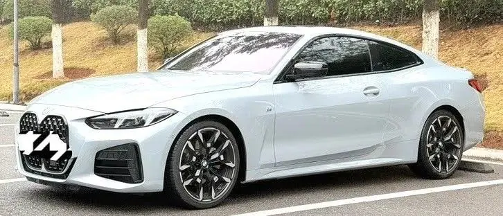 Открыть галерею: BMW 4 Series (Imported) 2024 430i Coupe 2.0T M Sport Night Edition Automatic