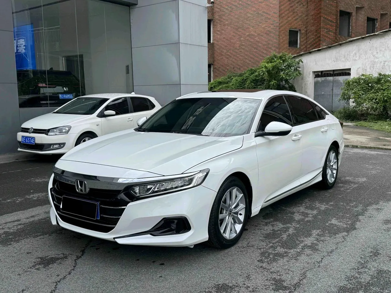 Honda 2022 10th Generation Accord 1.5T Stepless 260TURBO Deluxe Automatic Gear - View 1