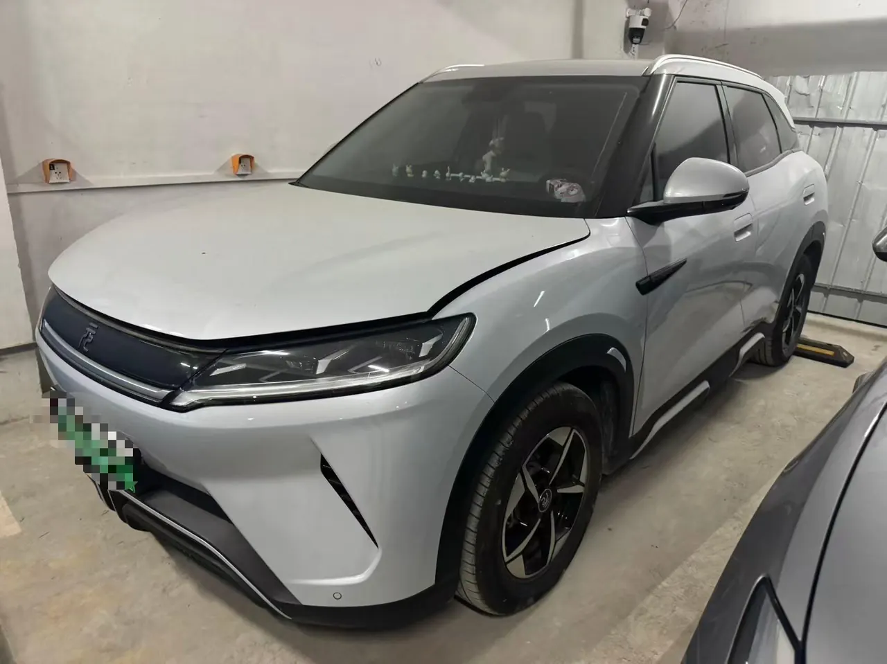 BYD 2024 Yuan UP 401KM Leading Automatic Gear - View 1