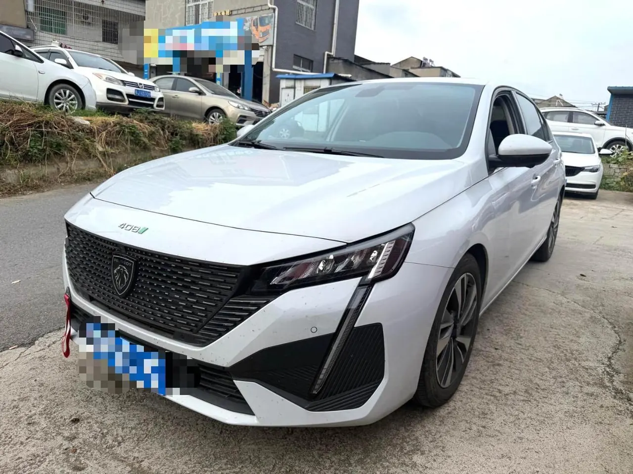 Открыть галерею: Peugeot 2024 408 1.5T 360THP