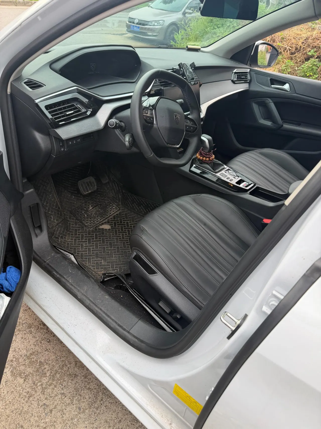 Peugeot 2024 408 1.5T 360THP 6