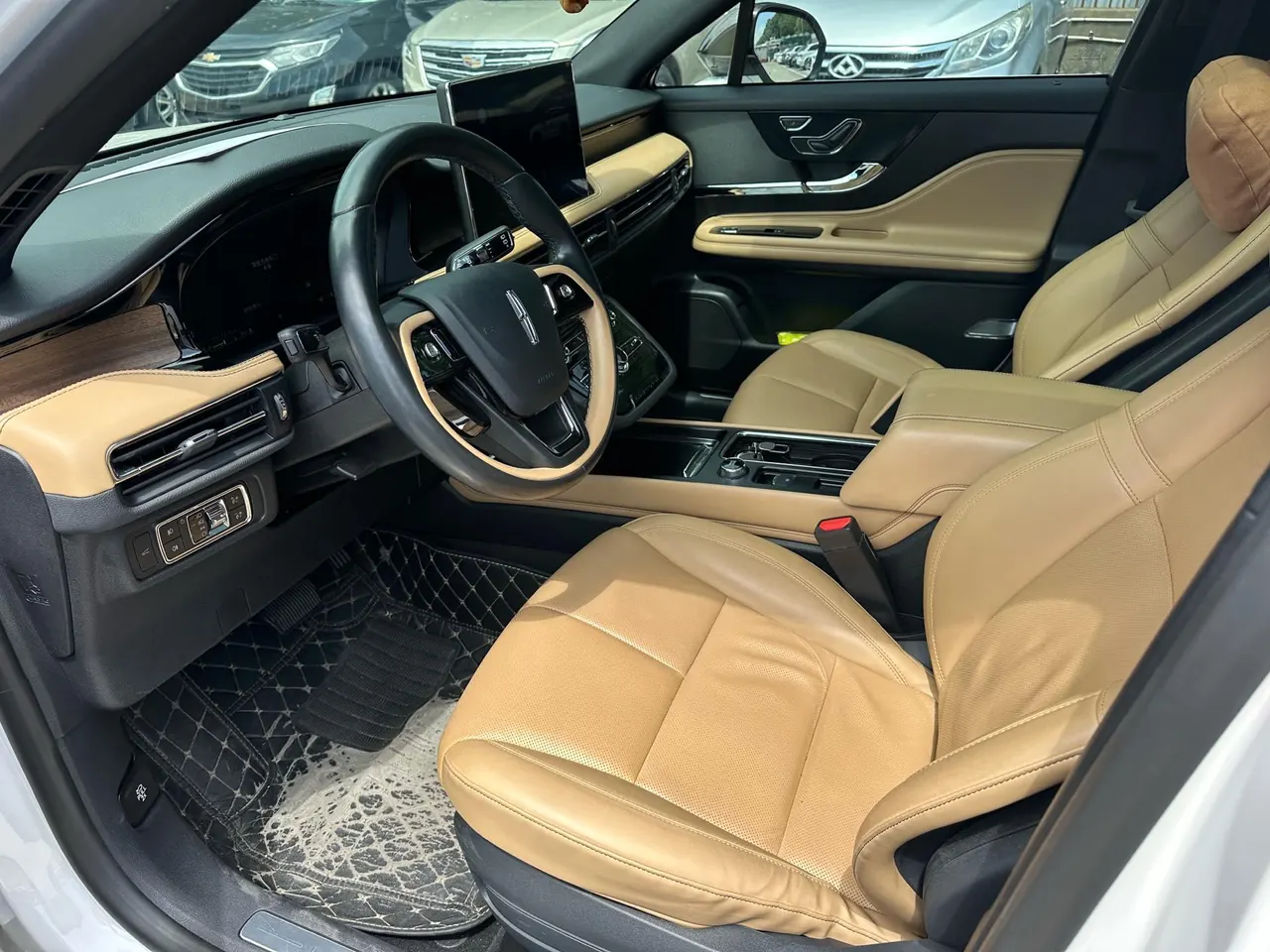 Lincoln 2022 Adventurer 2.0T Two-Drive Zunyue Edition (Revised) Automatic Gear 4