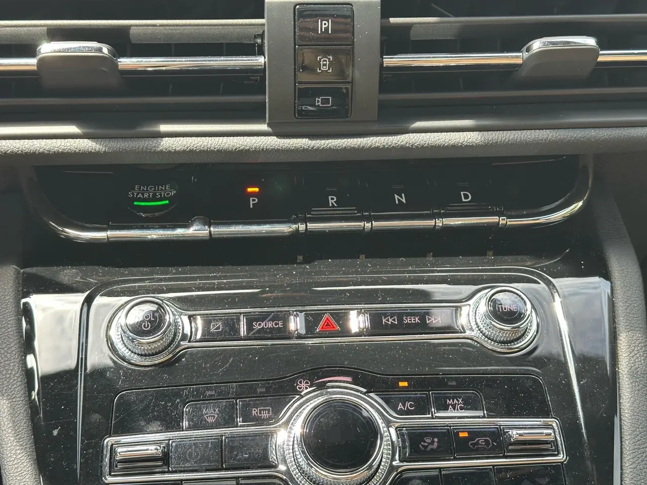 Lincoln 2022 Adventurer 2.0T Two-Drive Zunyue Edition (Revised) Automatic Gear 9