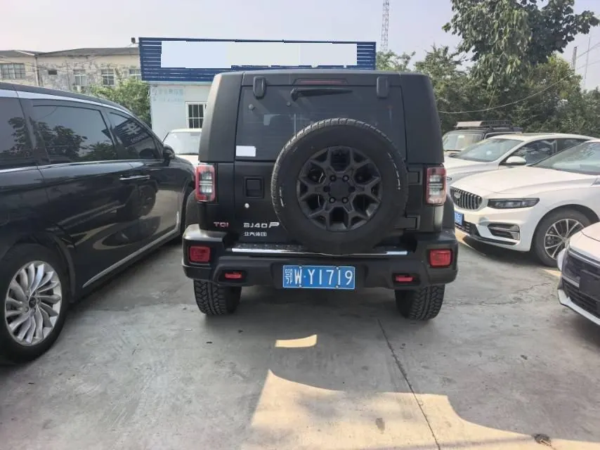 Beijing 2023 BJ40 2.0D Four-wheel Drive Blade Hero Edition Chivalrous Automatic Gear 4
