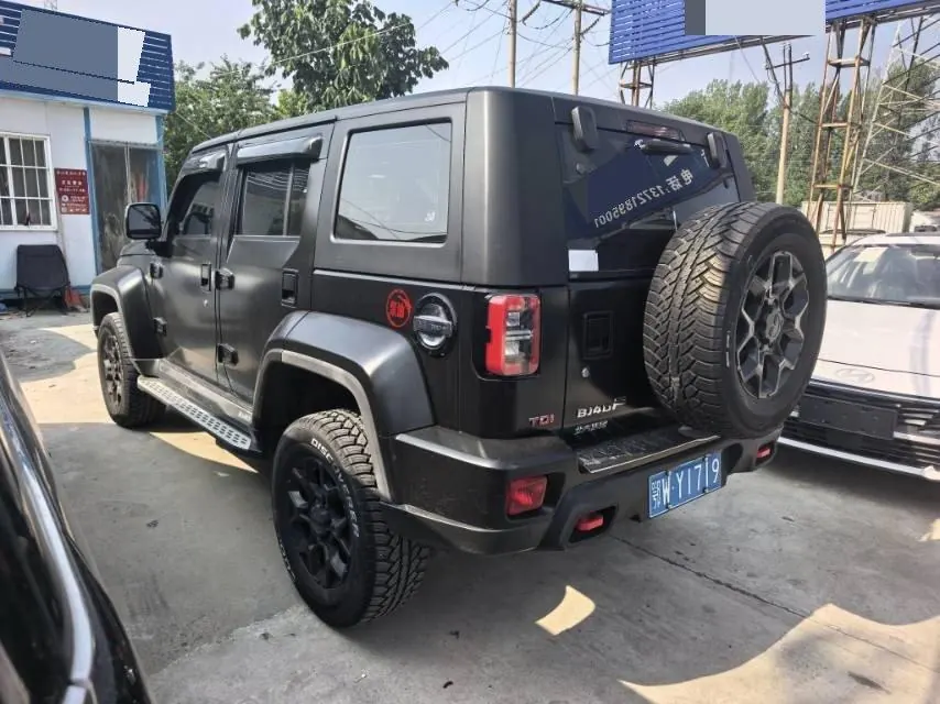 Beijing 2023 BJ40 2.0D Four-wheel Drive Blade Hero Edition Chivalrous Automatic Gear 6