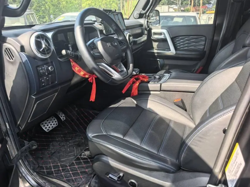 Beijing 2023 BJ40 2.0D Four-wheel Drive Blade Hero Edition Chivalrous Automatic Gear 7
