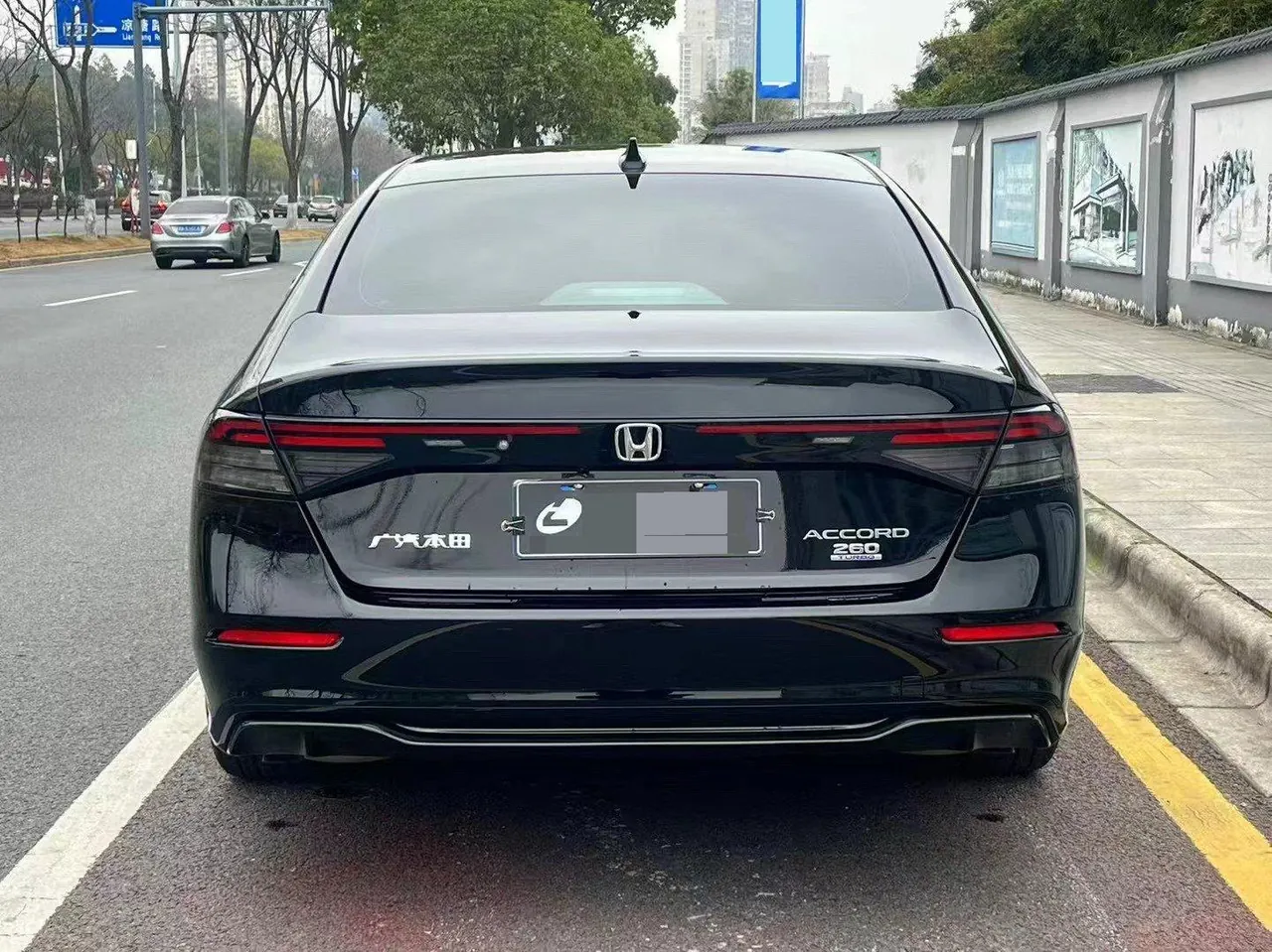 Honda 2025 11th Generation Accord 1.5T Stepless 260TURBO Deluxe Automatic Gear 4