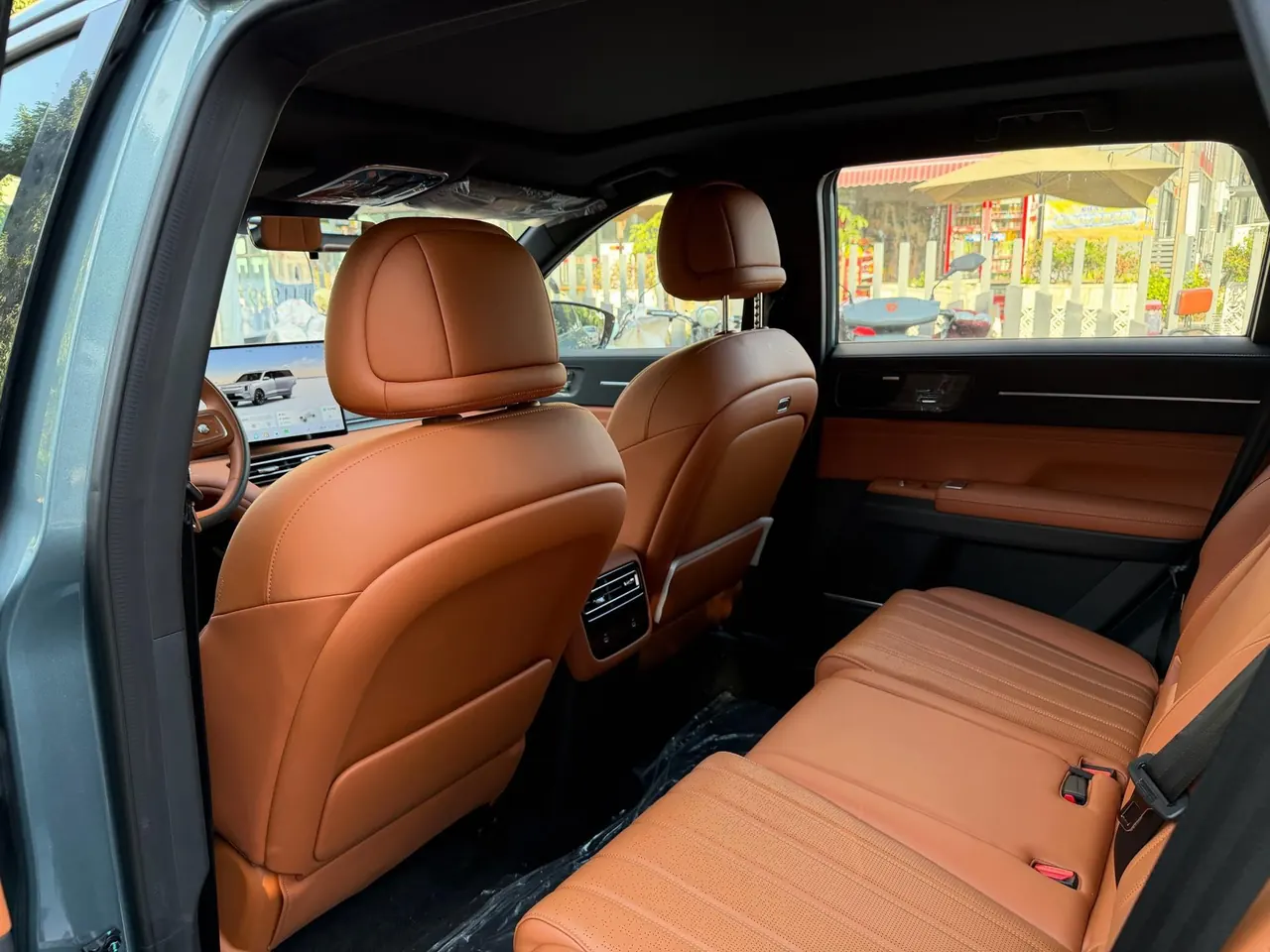 Jetour 2025 Shanhai L7 PLUS 1.5T 220km Flagship 7-seat Automatic Gear 4