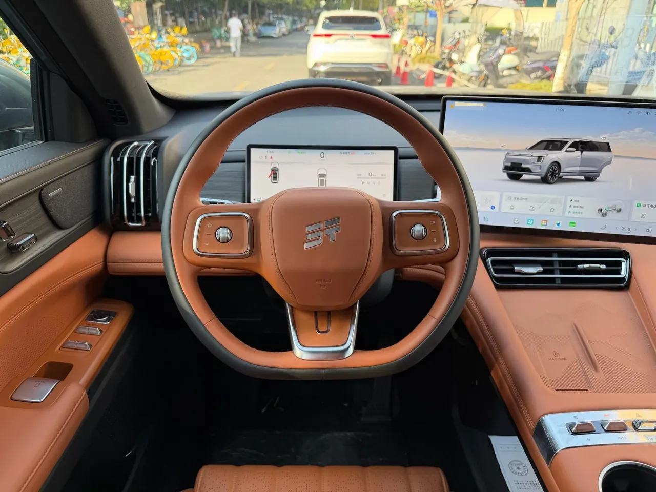 Jetour 2025 Shanhai L7 PLUS 1.5T 220km Flagship 7-seat Automatic Gear 8