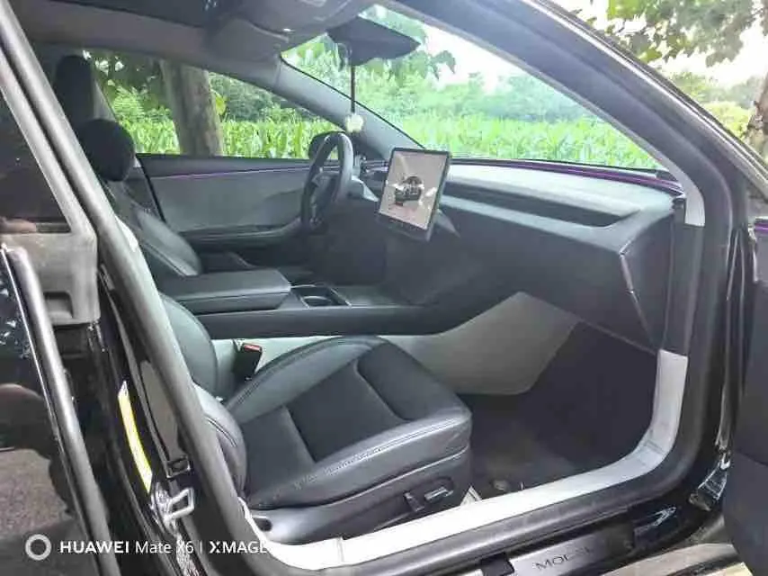 Tesla 2025 Model 3 Rear-Wheel-Drive Edition (facelift) Automatic Transmission 5