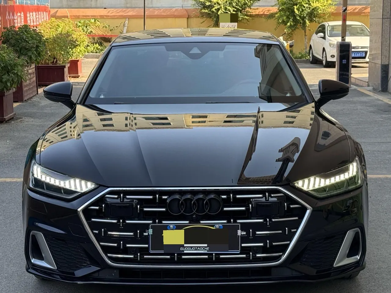 Audi 2024 A7L 2.0TFSI 45TFSI Luxury Automatic 2