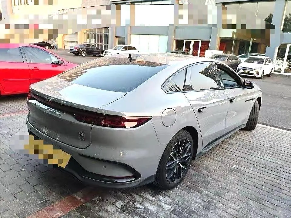 BYD 2025 Han DM-i 1.5T CVT 125km Flagship Automatic 2